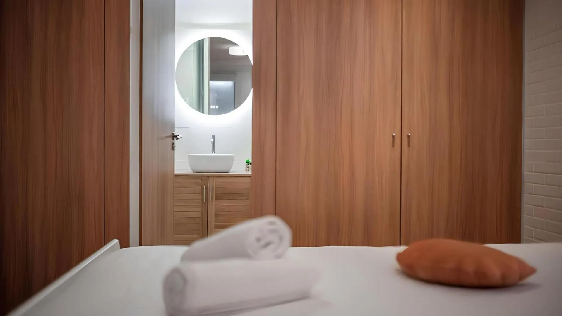 Cozy Appartement Plein Centre, Proche Gare/Plage Menton